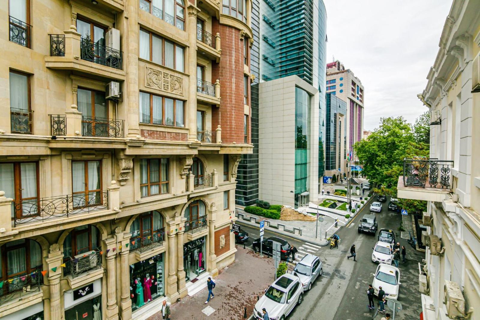 Sera Hotel Baku Exteriör bild