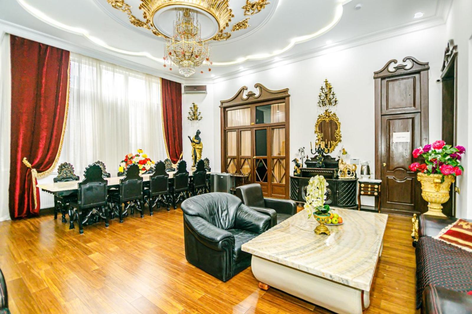 Sera Hotel Baku Exteriör bild