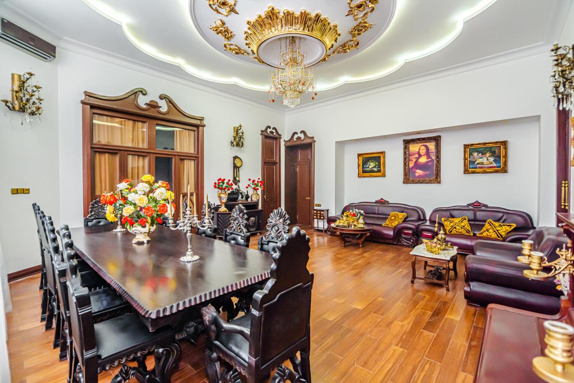 Sera Hotel Baku Exteriör bild