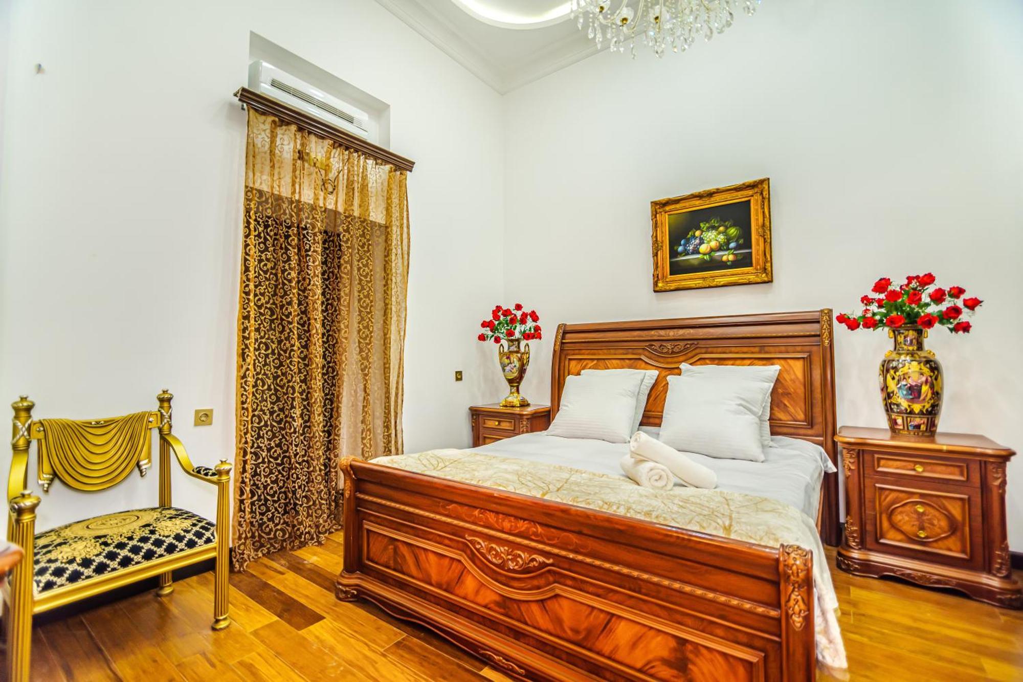 Sera Hotel Baku Exteriör bild