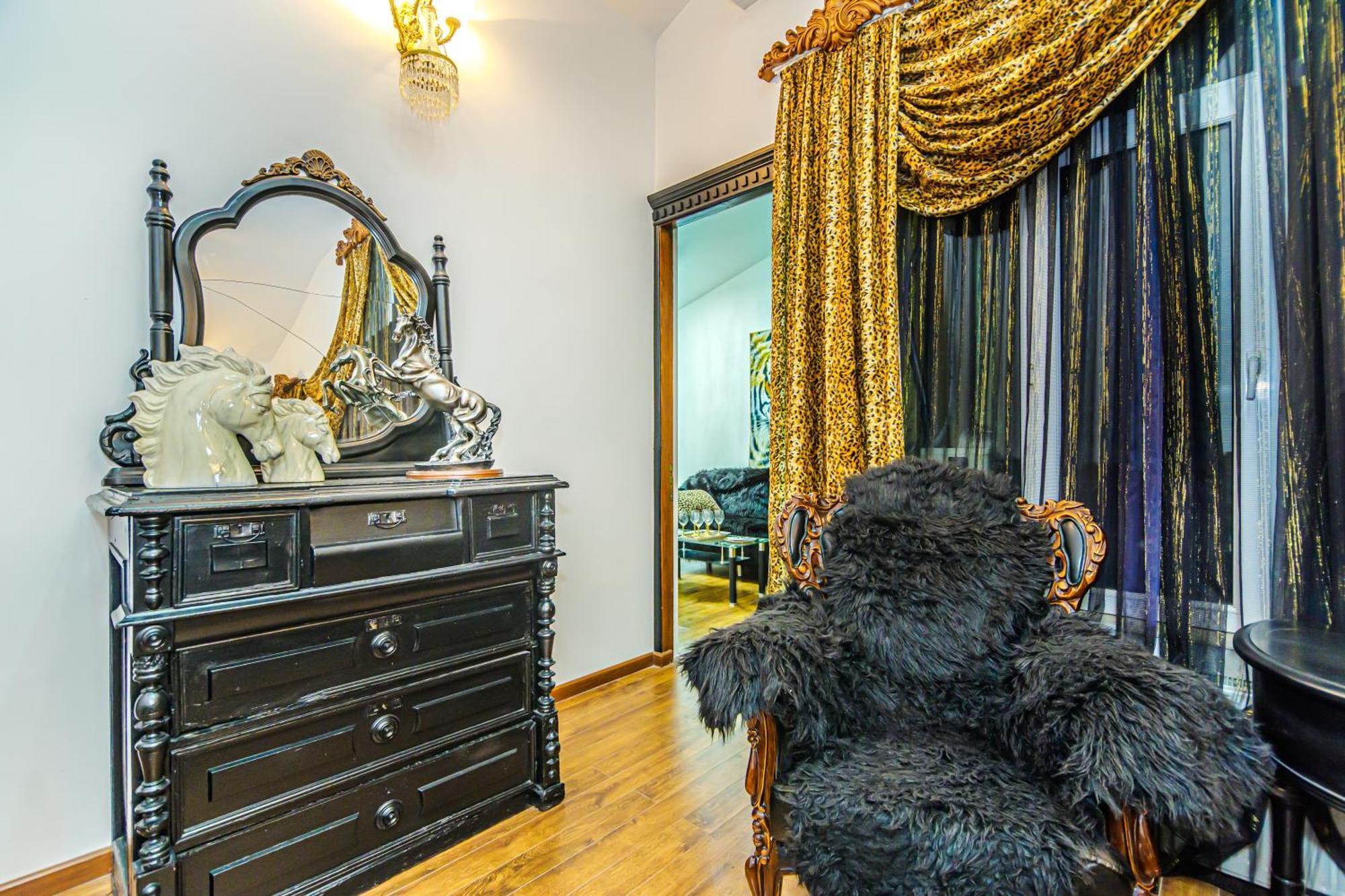Sera Hotel Baku Exteriör bild